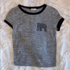 Fitted tee with elephant